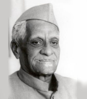 Image of Shri Akbar Ali Khan